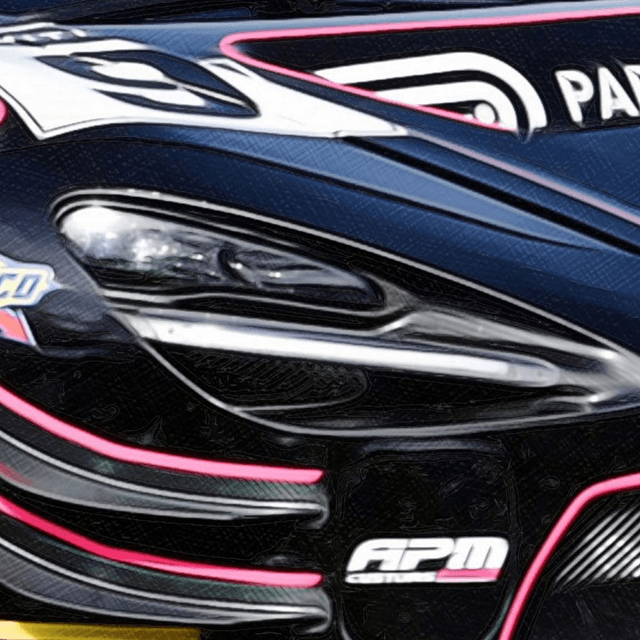 C240404 McLaren 720S GTEvo3 British GT 24 Paddock Motorsport #9